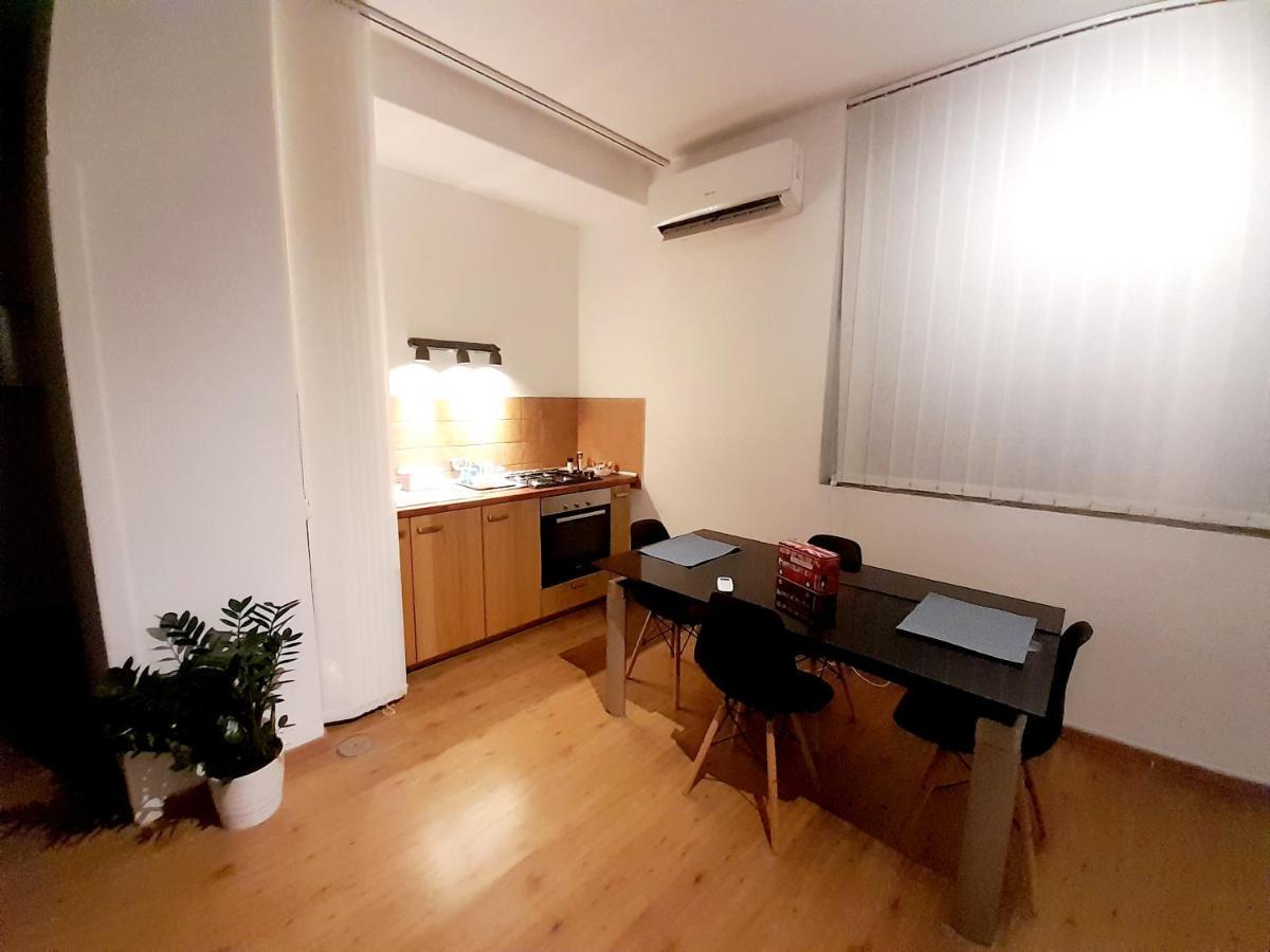Mayfair Lifestyle Suites By Babylon Stay Naples Extérieur photo